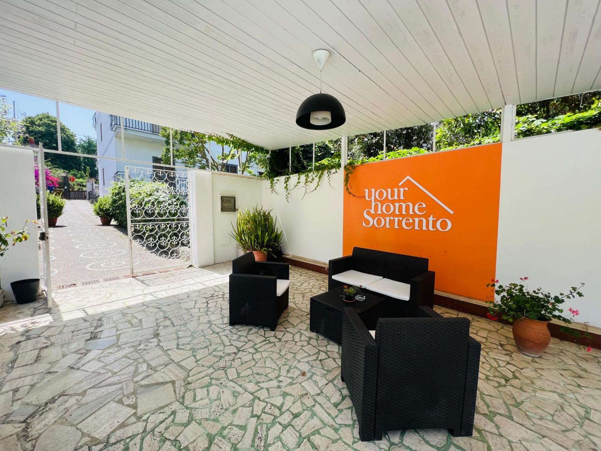Yourhome - Villa Sorrento メタ エクステリア 写真