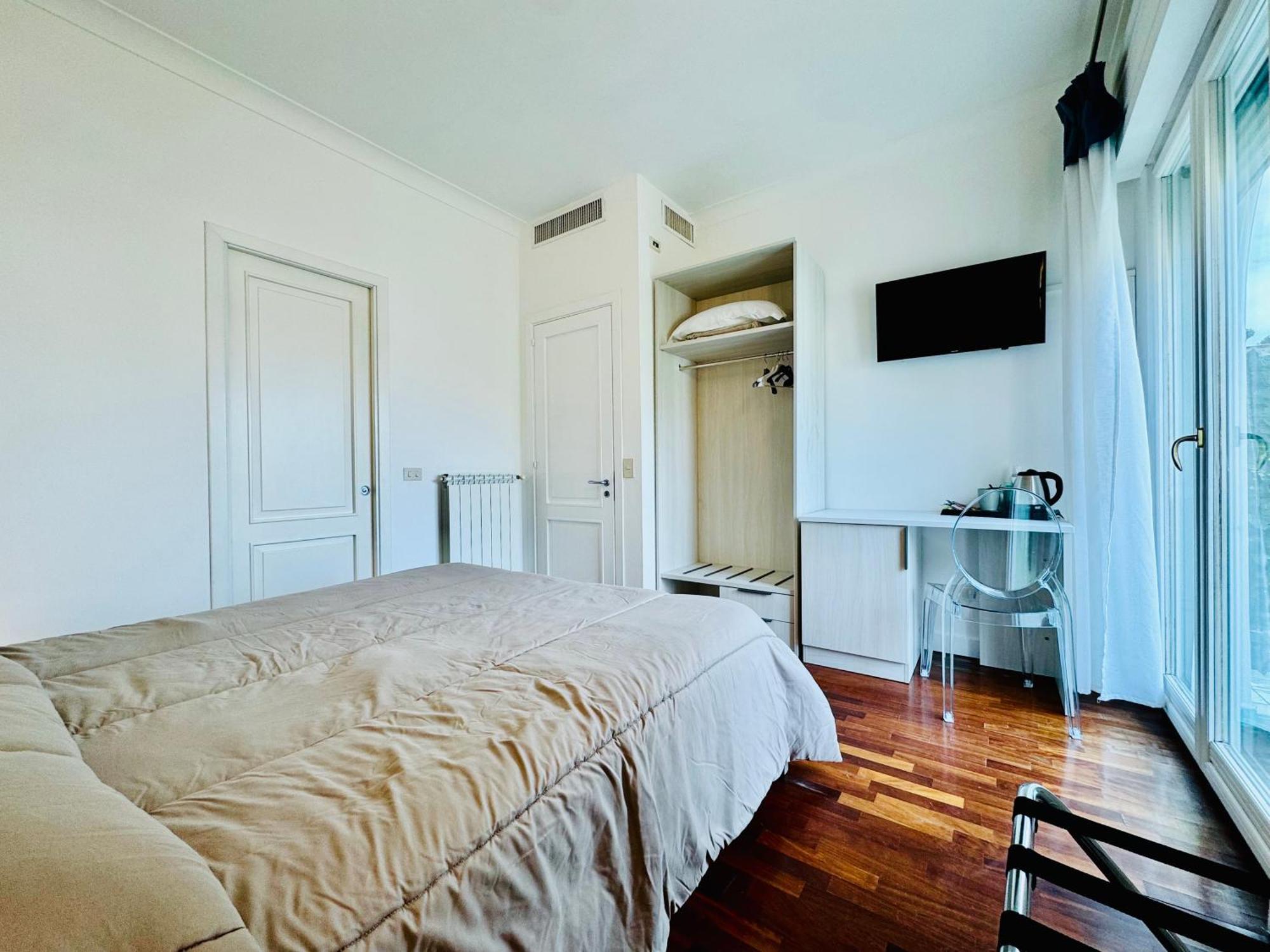 Yourhome - Villa Sorrento メタ エクステリア 写真
