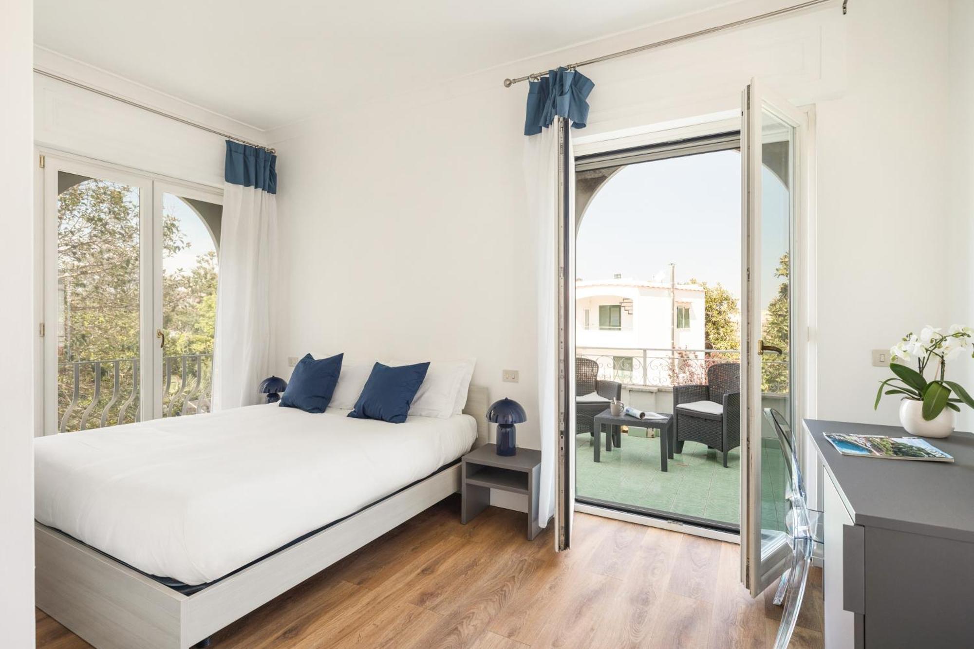 Yourhome - Villa Sorrento メタ エクステリア 写真